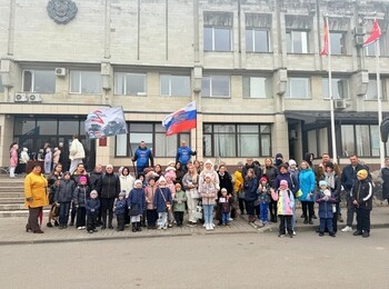 Детям Кировского района подарили яркие впечатления 