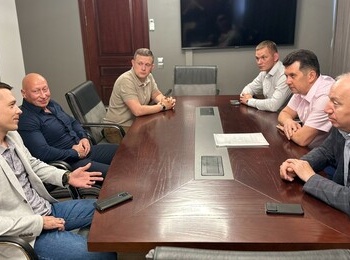Кировский район активно включился в работу кадровой программы «Мой Герой СВО 47»