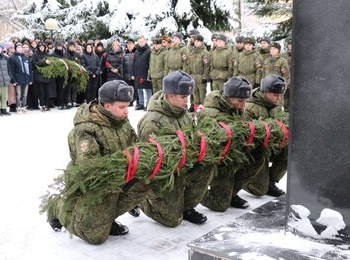 82 года со Дня освобождения Мги от немецко-фашистских захватчиков