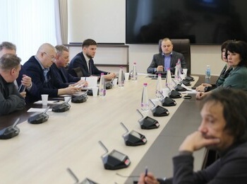 Вопрос модернизации водоснабжения и водоотведения обсудили на комиссии по ЖКХ и ТЭК