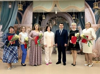 Свой первый юбилей отметил детский сад «Сказка» в Кировске⁣⁣!